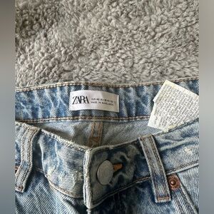 Zara jeans